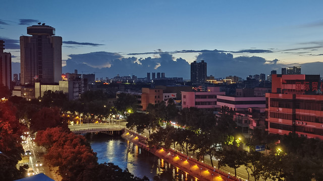 城市夜景