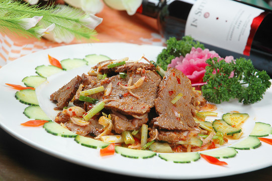 凉拌牛肉