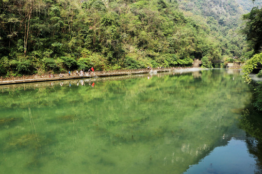 三峡大瀑布