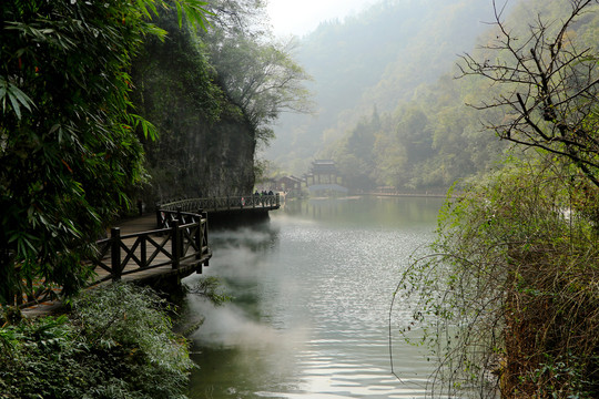 三峡大瀑布