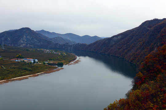 浑江村风光