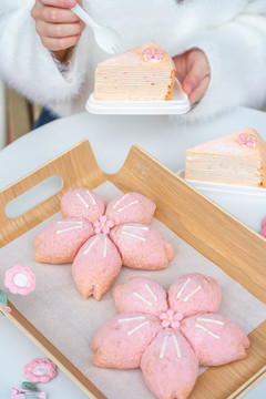 樱花果冻乳酪蛋糕