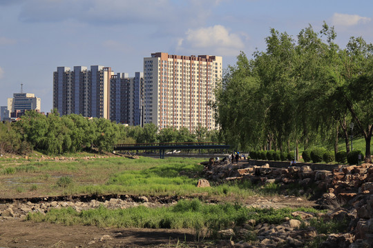 长春市城市风光伊通河