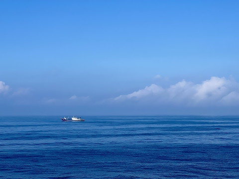 碧海蓝天