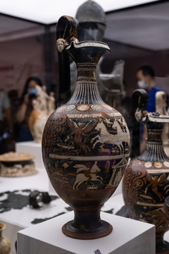 古罗马陶瓶