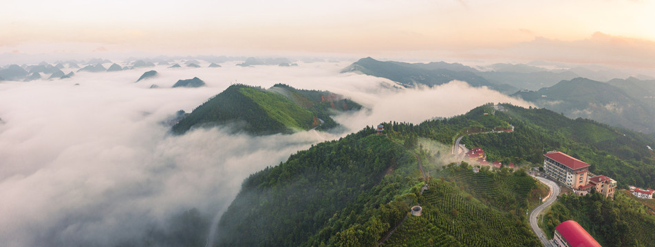 百色乐业龙云山