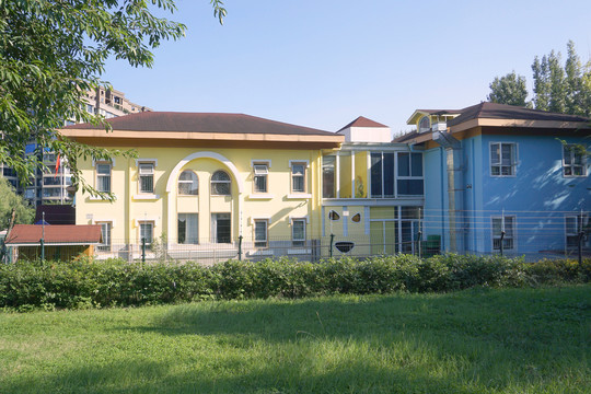 幼儿园欧式风格建筑外景