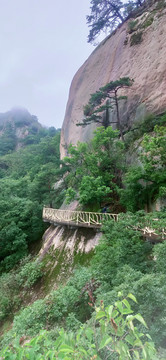 凤凰山黑风口栈道