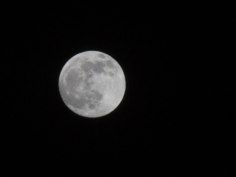 圆圆月亮中秋月月亮高清图