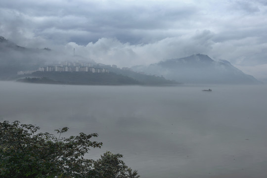 四川宜宾金沙江向家坝库区风景