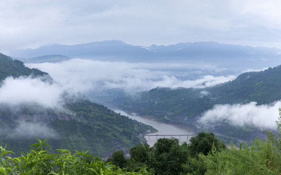 四川宜宾金沙江向家坝库区风景