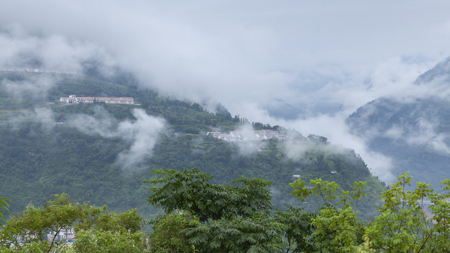 四川宜宾金沙江向家坝库区风景