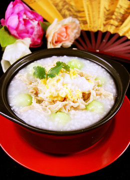 鸡丝滑蛋粥