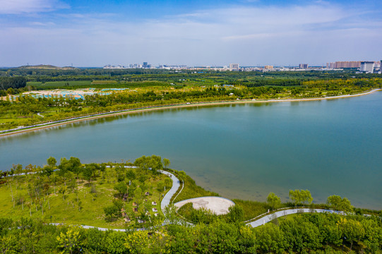 航拍河南郑州象湖生态湿地公园