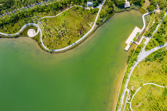 航拍河南郑州象湖生态湿地公园