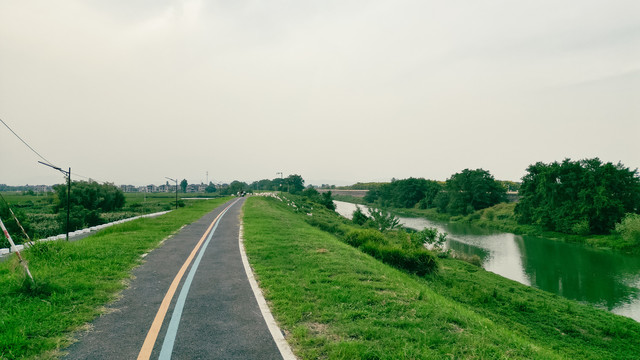 乡村旅游绿道公路