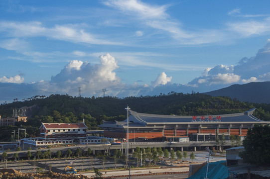 南安北站站房风景