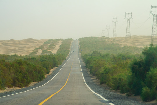 塔里木沙漠公路