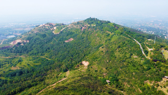 山顶远眺