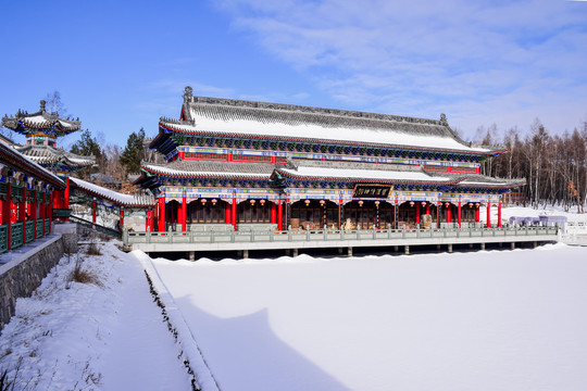 东北牡丹江曹园中式宫殿建筑