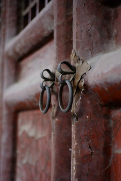 古建筑门环