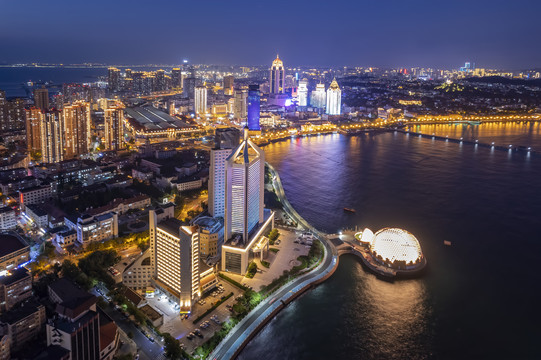 航拍青岛湾城市夜景