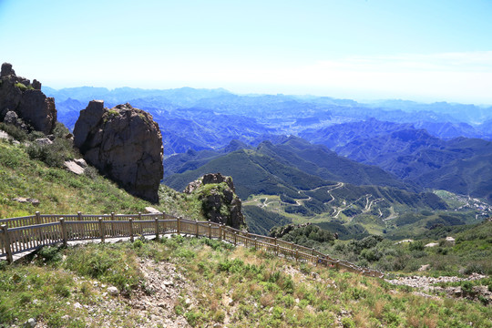 白草畔风景区