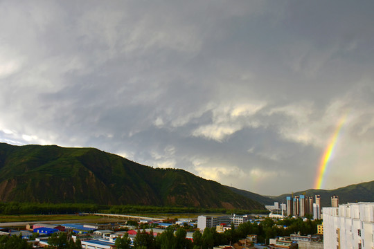 风雨景观