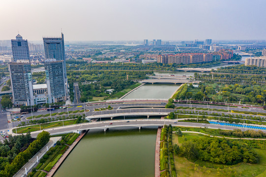 郑州郑东新区CBD如意湖道路