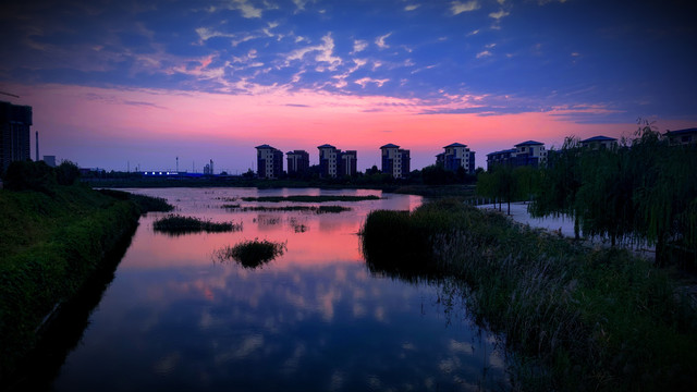 晚霞夕阳红