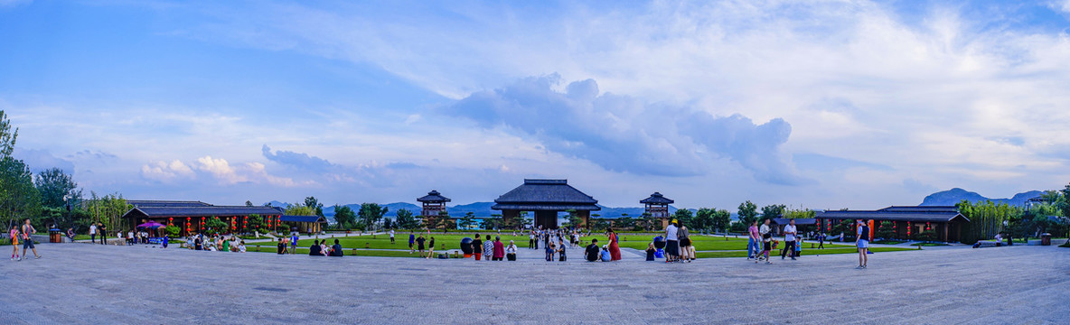 尼山圣境