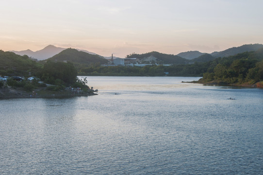 后桥水库黄昏景色