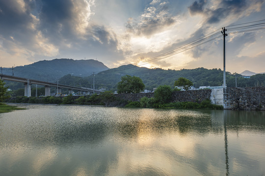 美丽乡村青山绿水