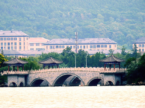 小南湖云汇桥