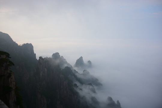 黄山奇峰