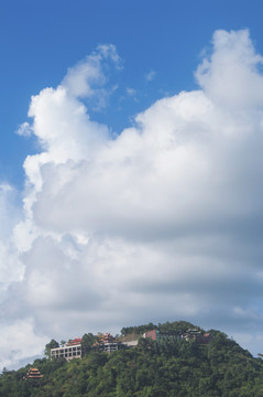 云偎山美图风景