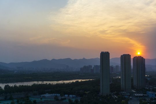 北京西山黄昏