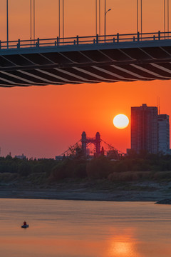 武汉汉江湾桥看日落