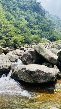 江西庐山三叠泉瀑布风景