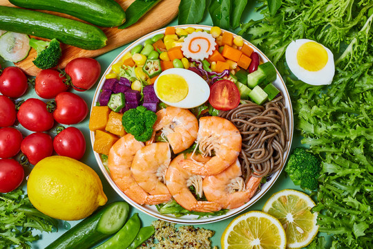 基围虾荞面减脂轻食健身餐沙拉