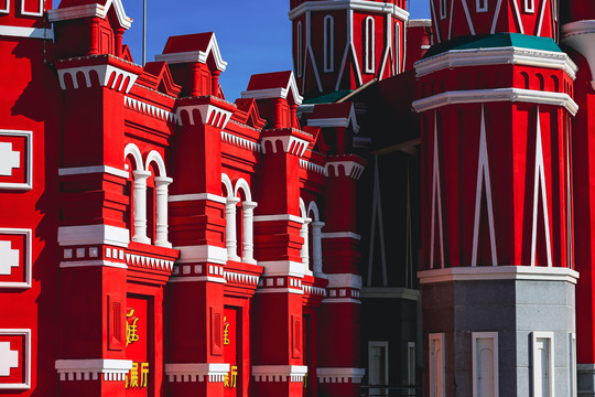 俄式建筑红墙