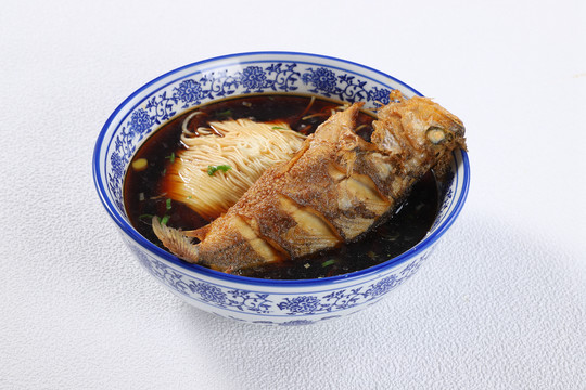 黄鱼拉面