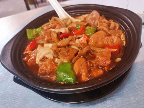 黄焖鸡肉