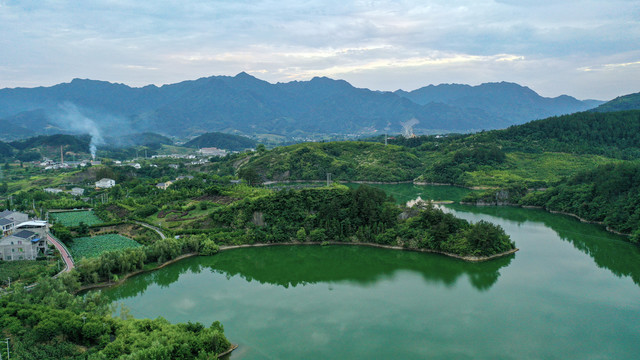 龙湖湿地水库