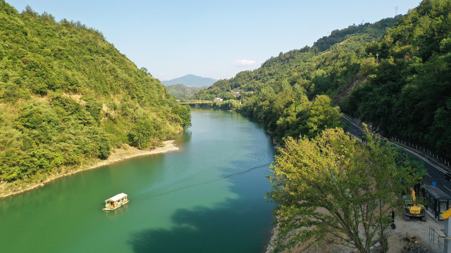 美丽大河湾