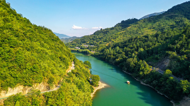 鄂坪大河湾风景