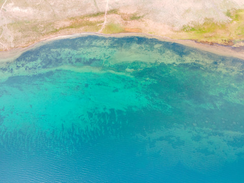 青海果洛州冬给措纳湖航拍