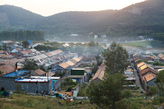 山村的早晨