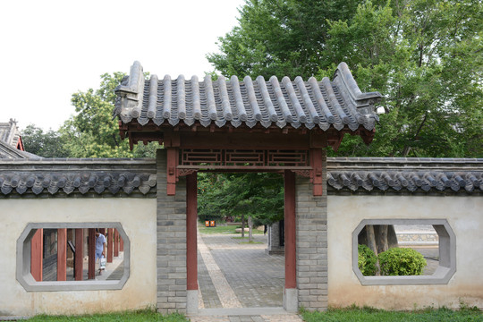 中式园林门楼