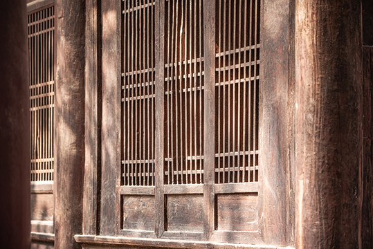 中式古建筑木窗扇特写